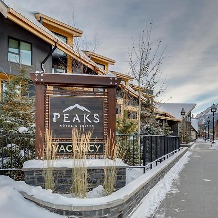 Peaks Hotel And Suites بانف المظهر الخارجي الصورة