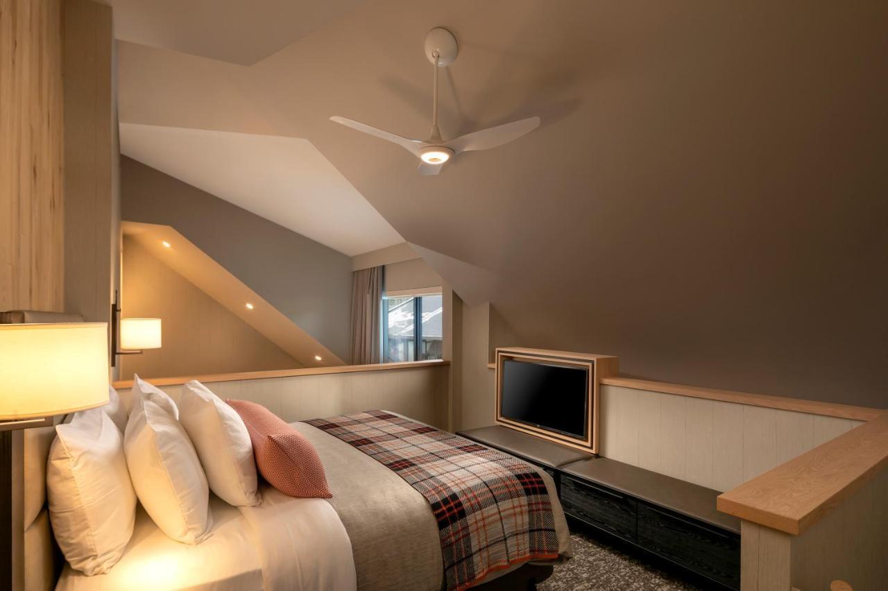 Peaks Hotel And Suites بانف المظهر الخارجي الصورة
