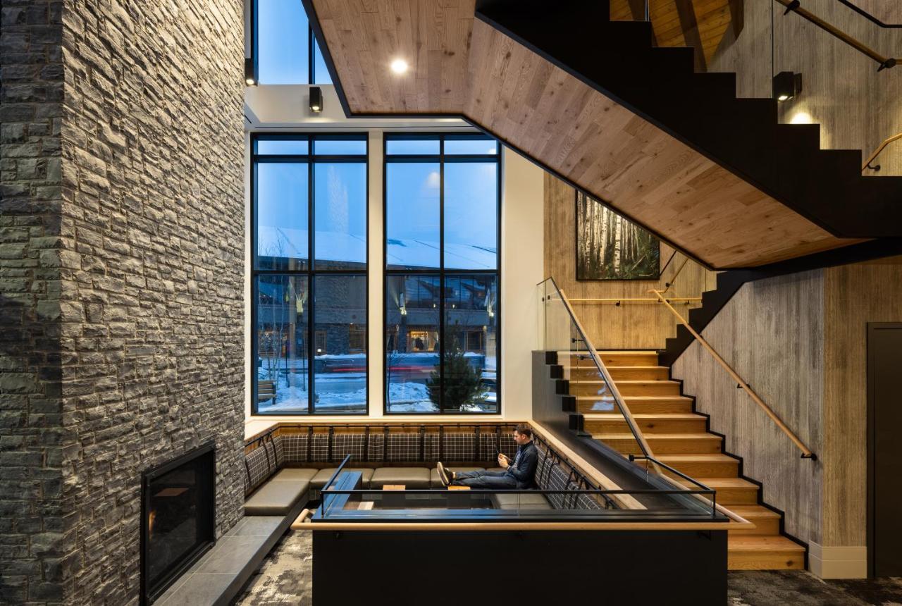 Peaks Hotel And Suites بانف المظهر الخارجي الصورة
