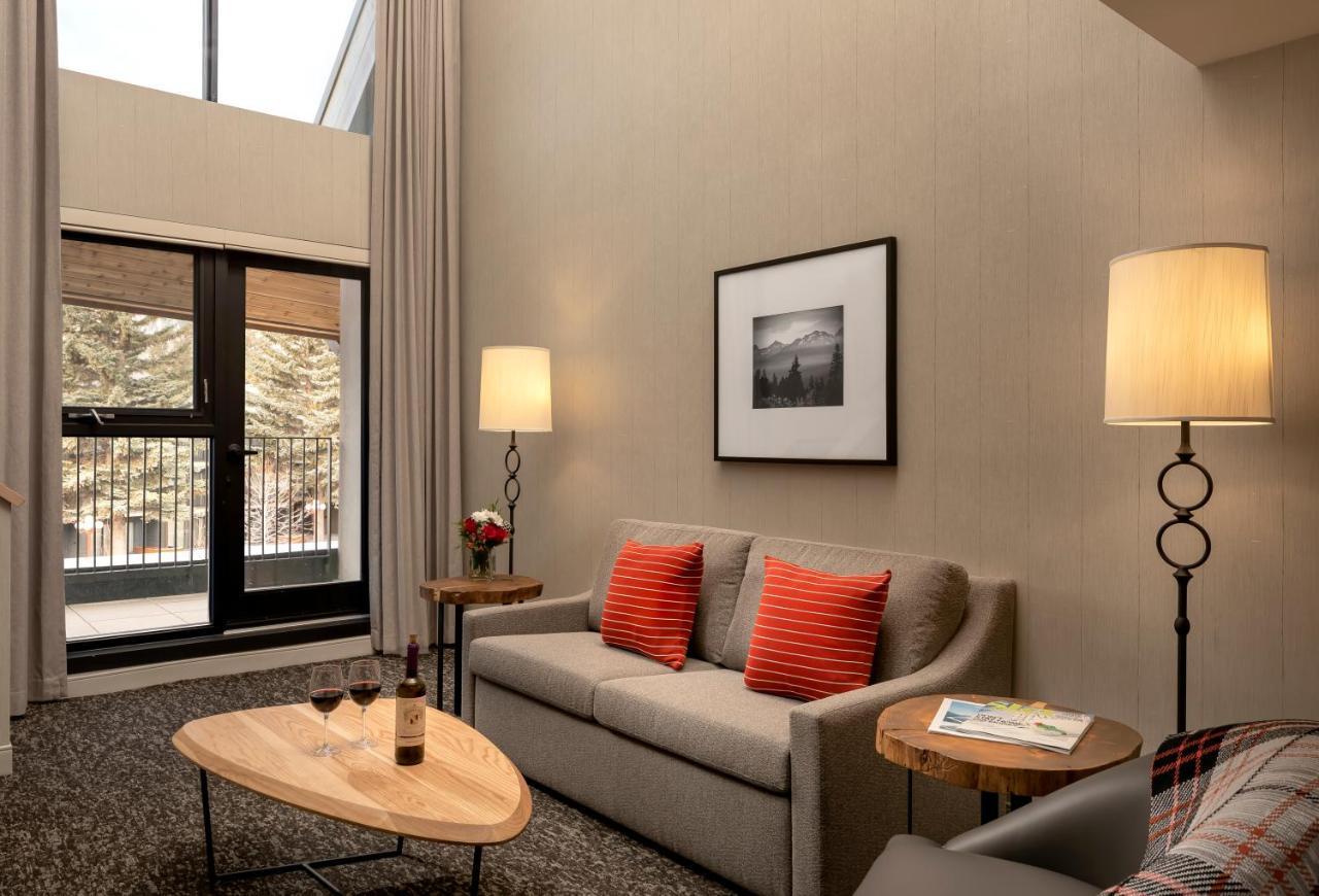 Peaks Hotel And Suites بانف المظهر الخارجي الصورة