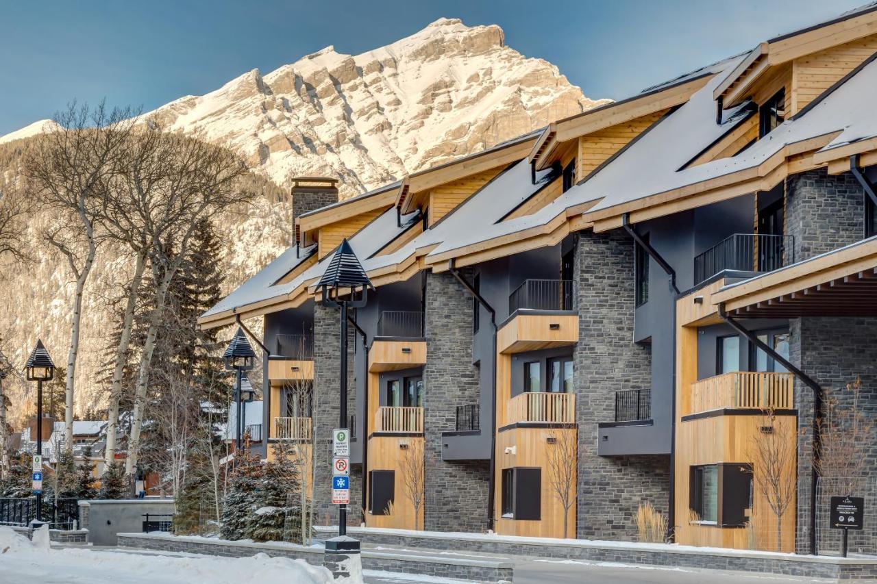 Peaks Hotel And Suites بانف المظهر الخارجي الصورة
