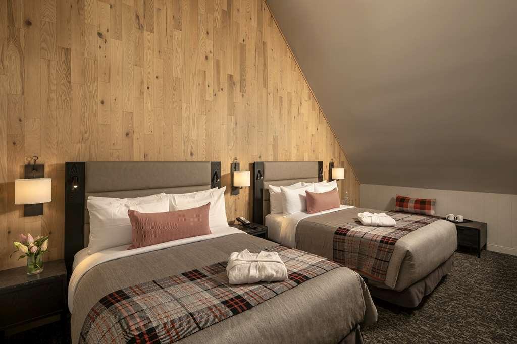 Peaks Hotel And Suites بانف الغرفة الصورة